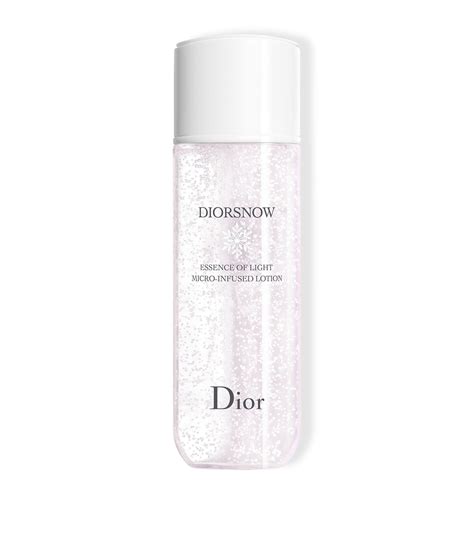 diorsnow snow essence of light.